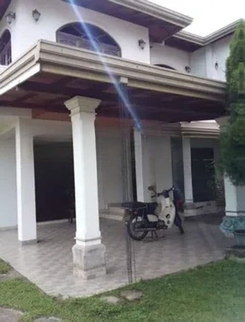 House for sale in Battaramulla ( Pelawatta )