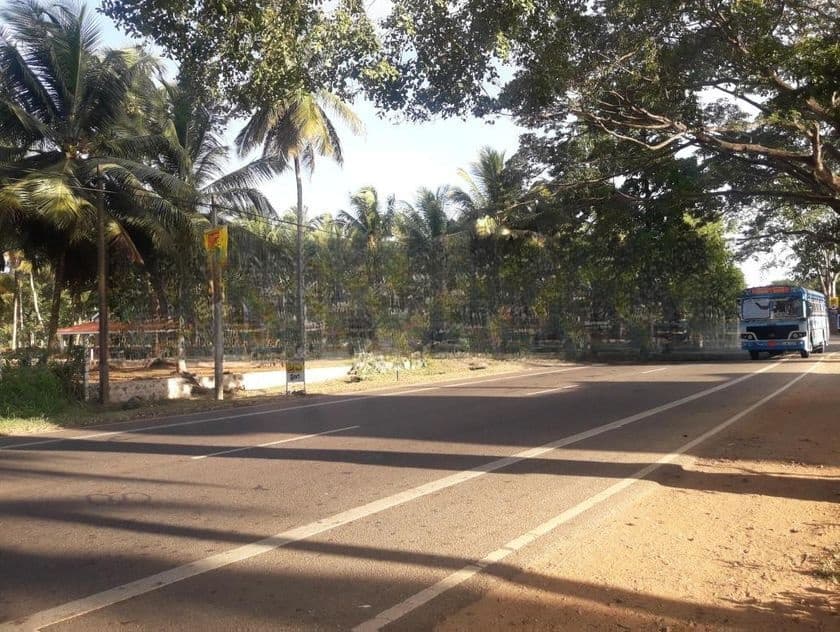 නේවාසික හෝ ව්යාපාරික බිම් කොටසක් විකිනීමට අඹගස්වැව