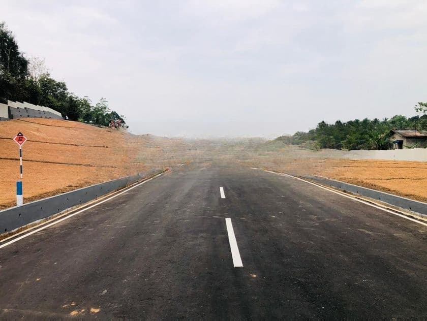 Land for Sale in Kahathuduwa