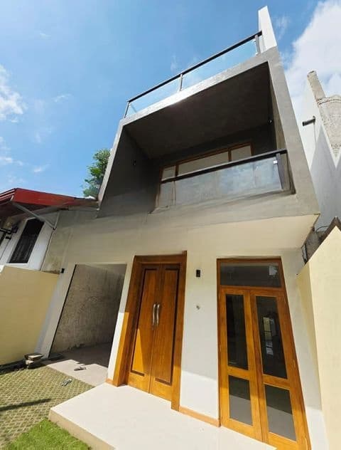 Architecture Designed Brand New House In Battaramulla