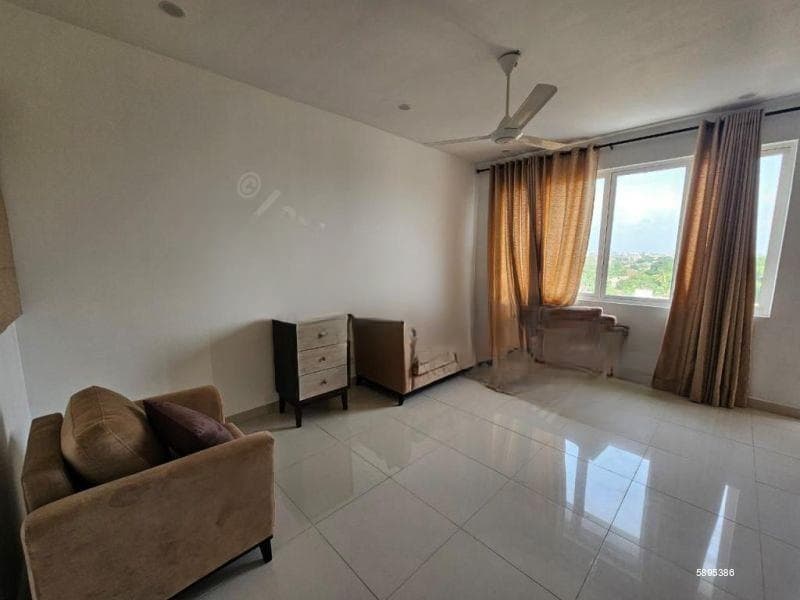 Kings Garden - 03 Bedroom Unfurnished Apartment for Sale in Colombo 05 (A3696)-SOLD