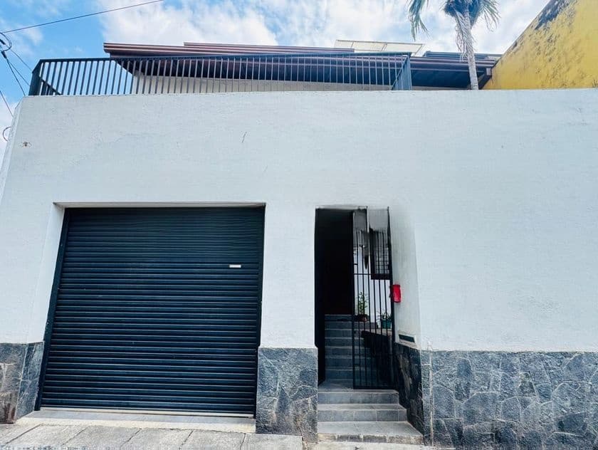 House for sale in Nugegoda
