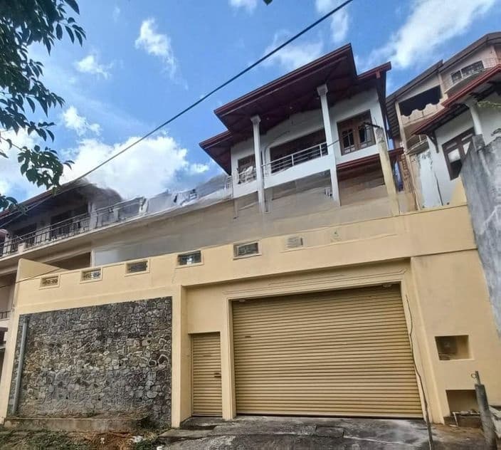 Villa Type House for Rent Kandy
