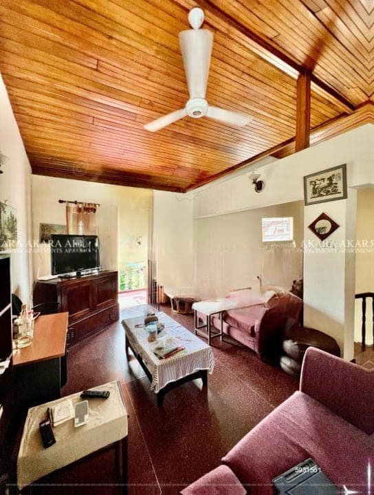 28.3 Perches House for Sale - HL42991