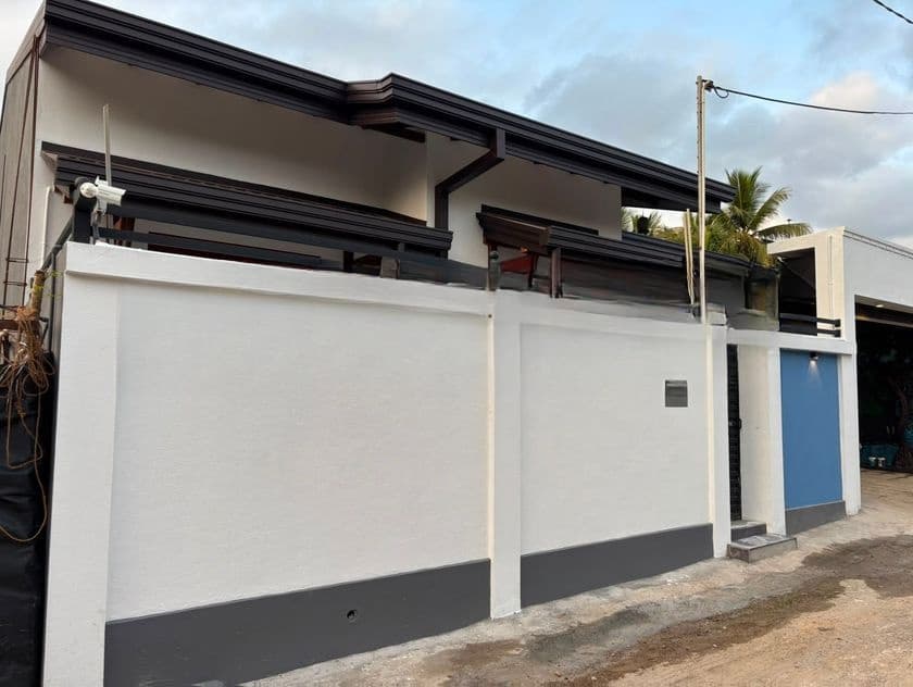 Modern Single Story House for Sale – Polgasowita