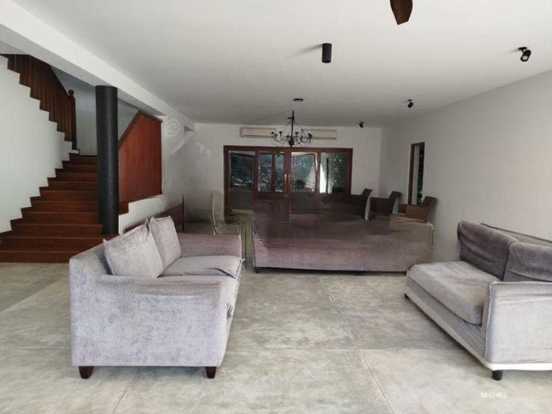 5 Bedroom House for Rent in Battaramulla, R220942