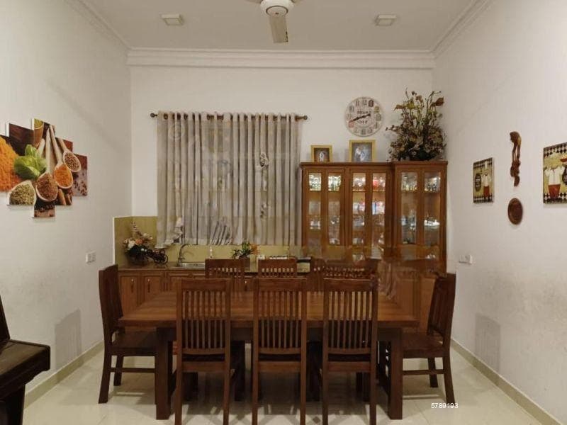 4 Bedroom house for sale in Nugegoda for Rs. 100 million (negotiable)