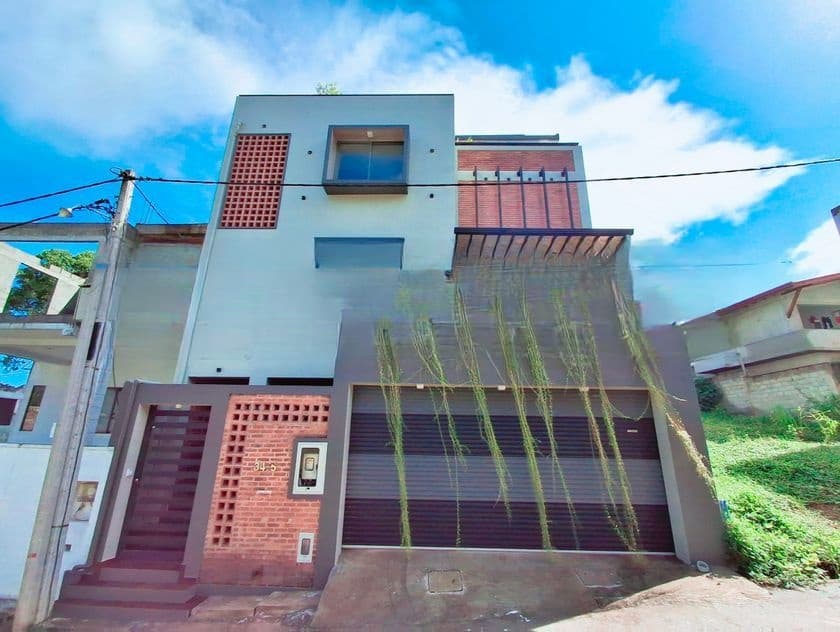 Luxury Modern House for Sale in Moratuwa Katubdda