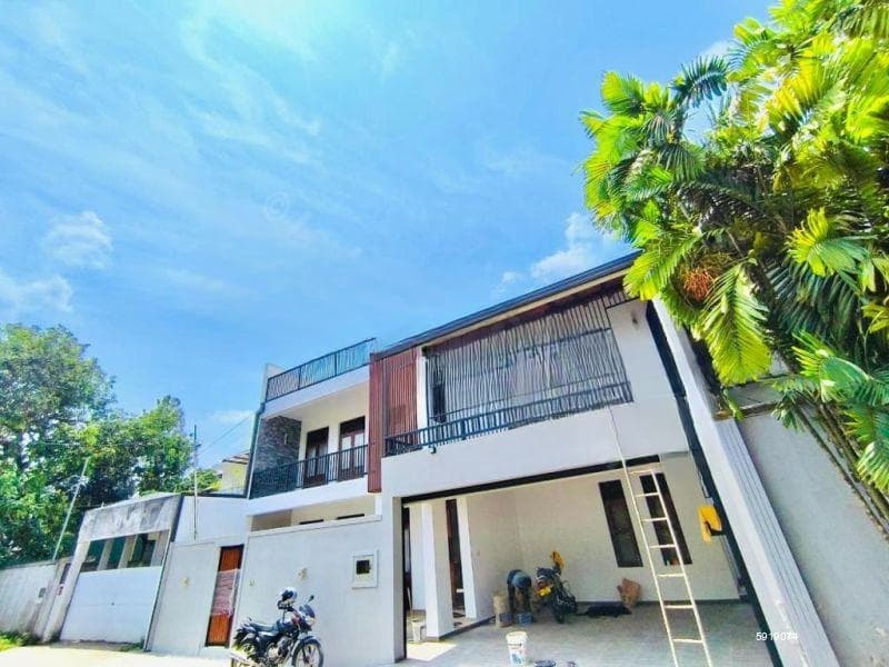 Exclusive Luxury Residence For Sale – Battaramulla 🏡✨