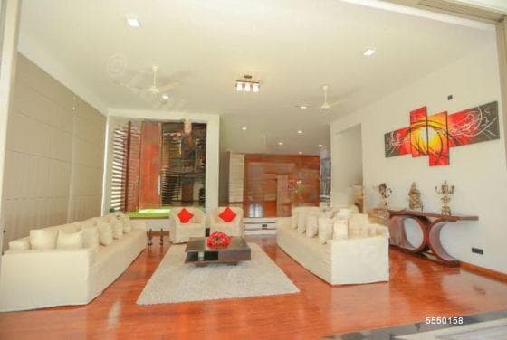9000sqft Spacious House for Sale in Nugegoda (SH 14504)