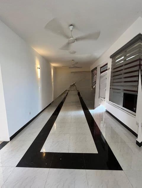 2BR 2 Bath Apartment for Rent in Wellawatte