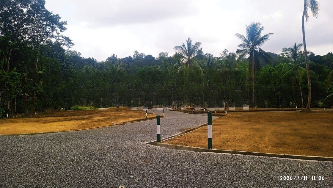 Residential Land for Sale in Meepe