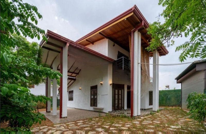 Modern Designed Luxury 2 Story House For Rent in Nugegoda