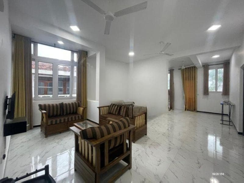 2-Bedroom Fully Furnished Apartment Short-Term Rental in Dehiwala. (Property Code: CSM102)
