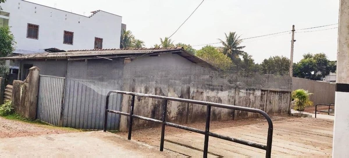 (LD139) 11 P Land Sale At Facing Old Kesbewa Road Delkada