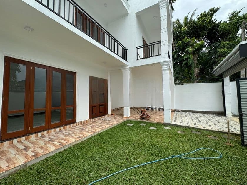 Brand New Modern Super Luxury 2 Storey House for Sale - Piliyandala