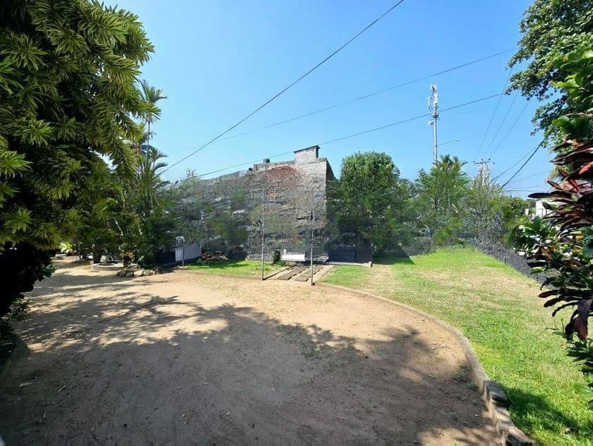 43P Residential Land for Sale in Mount Lavinia