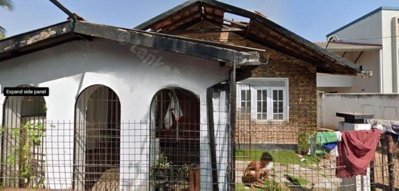 18 Perch Land with old house for Sale in Kirulopane