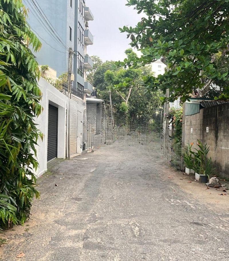 15P Land for Sale Off Dickman's Road, Colombo 05