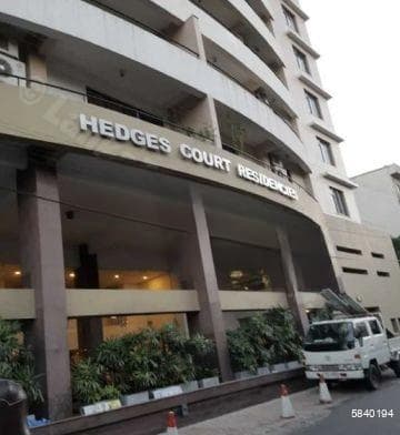 Hedges Court, Border of Col 7, Luxury 3 Bed Rooms Apartment For Rent