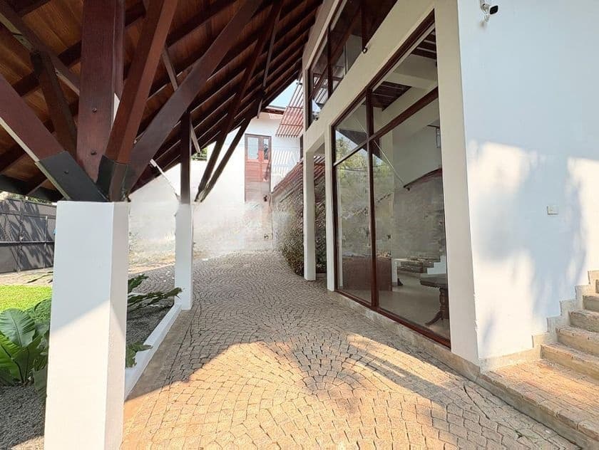 Brand New House for Sale in Battaramulla
