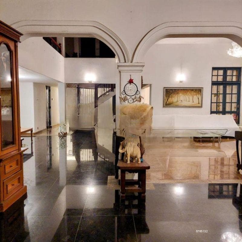6 Bedroom house for sale in Nawala for Rs. 403.20 million