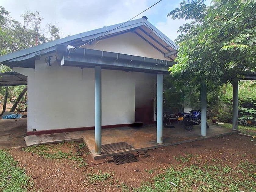 Land for Sale at Pasal Mawatha, Gangodawila, Nugegoda.