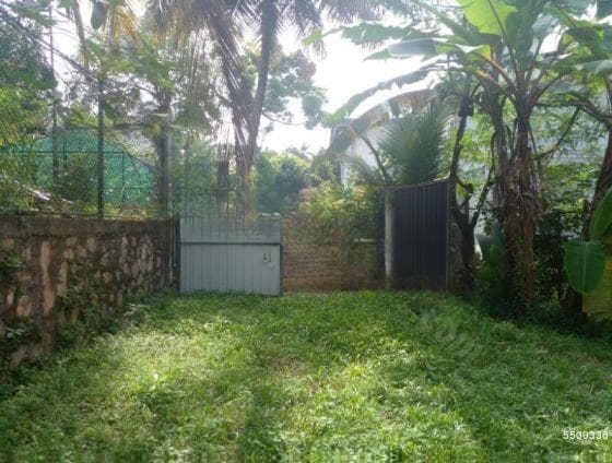 21P Land for Sale in Gunawardena Gardens, Thalawathugoda (SL 13729)