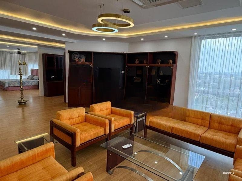 6 Bedroom Apartment for Sale in 2000 Plaza Kotte, S1901