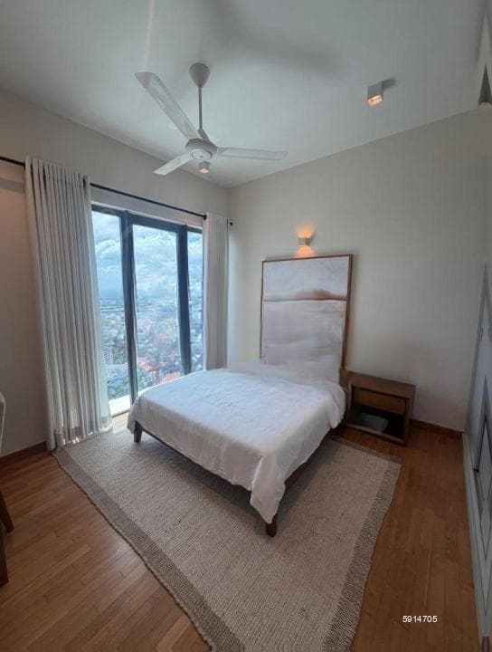 Luxury High-Floor 3BR Apartment for Sale with Viharamahadevi Park Views at Luna Towers