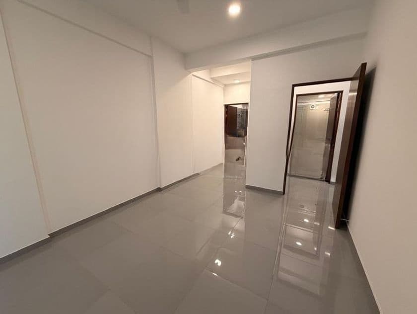 Iconic Galaxy - Unfurnished Apartment for Sale Rajagiriya A51560
