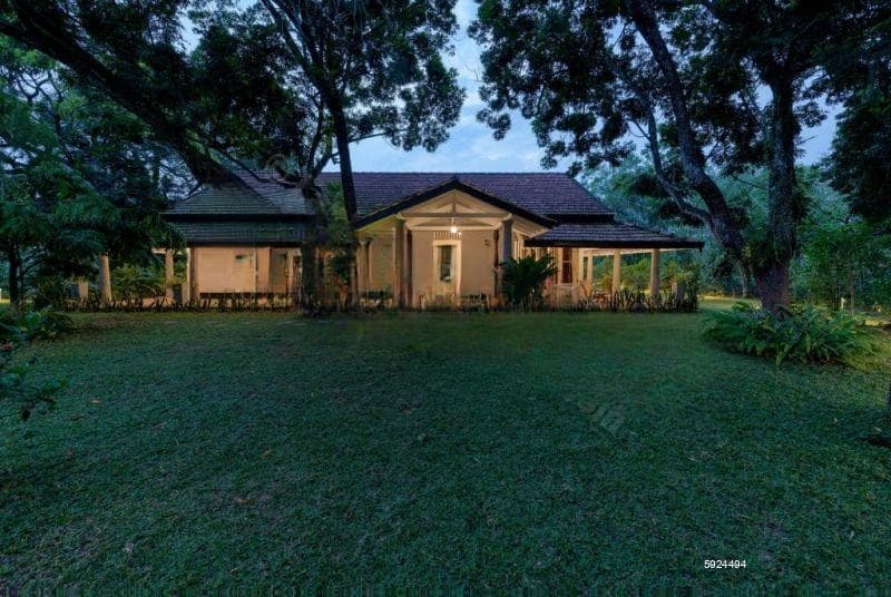 06 Bedroom Villa For Sales in Galle