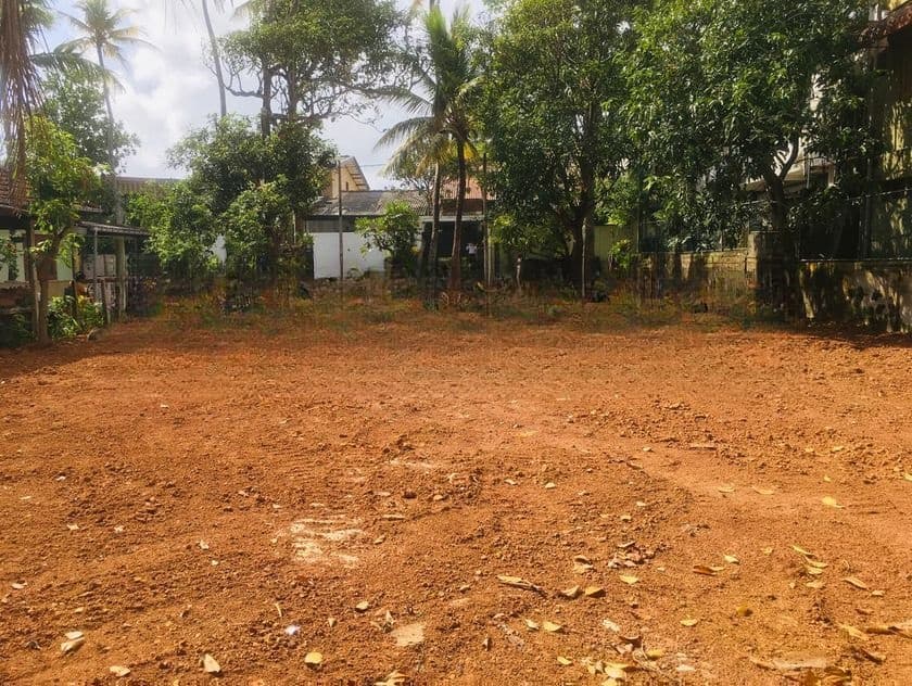 Land For Sale In Moratuwa Laxapathiya