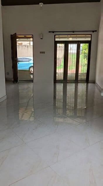 Sale, Nugegoda Land (Lake Front) with New House Free (MGS2044)