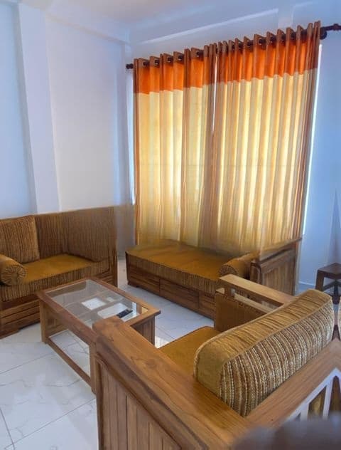 3-Bedroom Apartment Short-Term Rental in Kalubowila.Code: ( CSA202 )