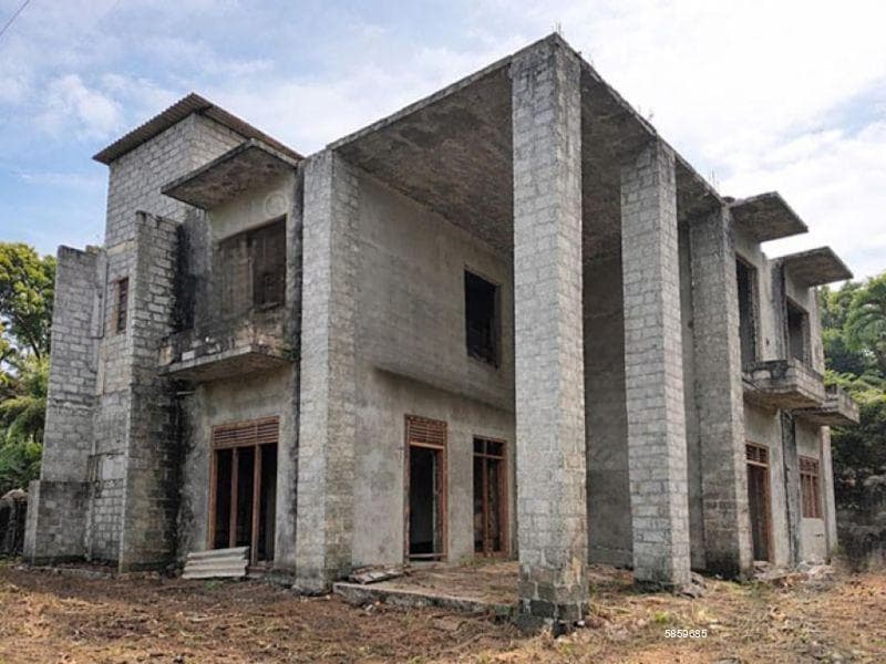 Two-Storey half built house for Sale at Ragama.