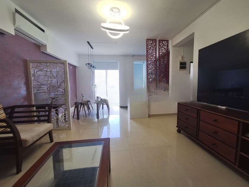 2 Bedrooms Furnished Apartment at Colombo 5 Rent