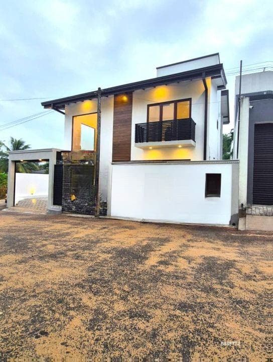 Brand New Modern Luxury Home for Sale in Athurugiriya – Kanda Uyana Road
