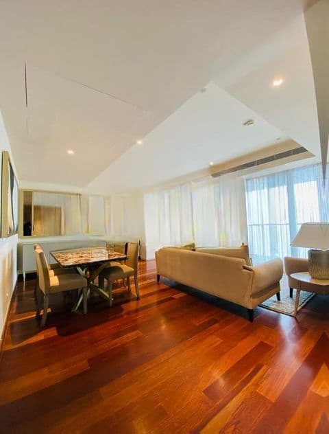 Cinnamon Life 2 BR Apartment at Suites Tower Colombo