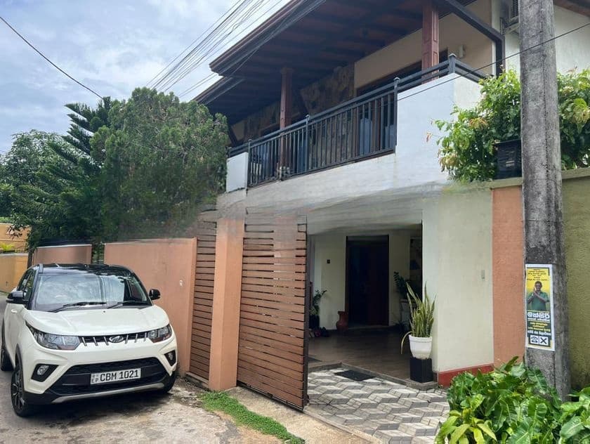 Spacious 2-Storey House for Sale – Moratuwa