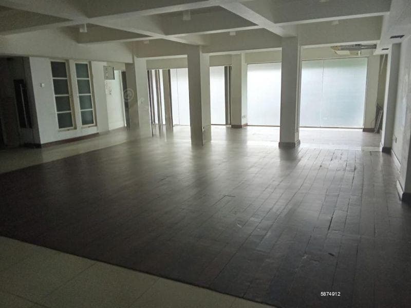 Office for rent in Colombo 3 - Rs. 3.20 million (Per Month)