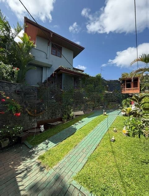Land for Sale in Nawala (C7-9949)