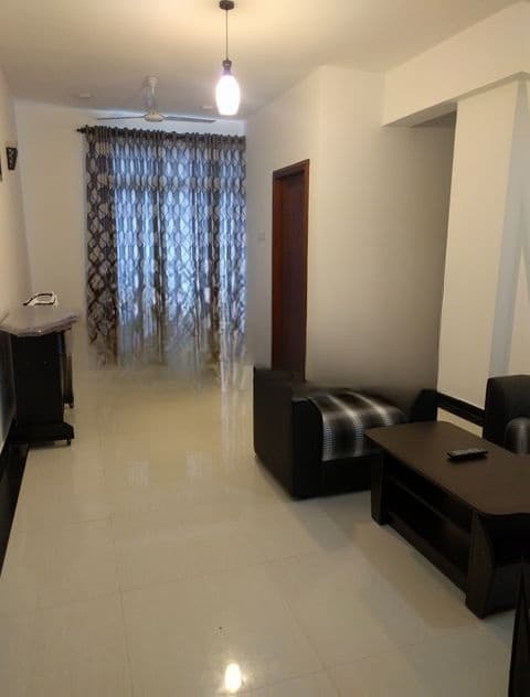 Furnished Luxury Two Bedroom Apartment with Pool & GYM - Mount Lavinia