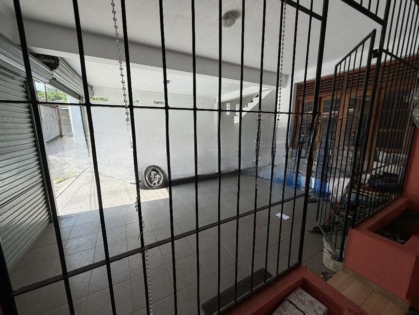 3 Bedroom House for sale in Hunupitiya, Wattala (C7-10175)