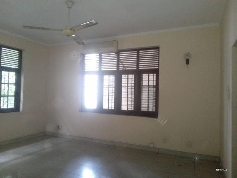 Commercial Building For Sale In Colombo 07 - PDC36