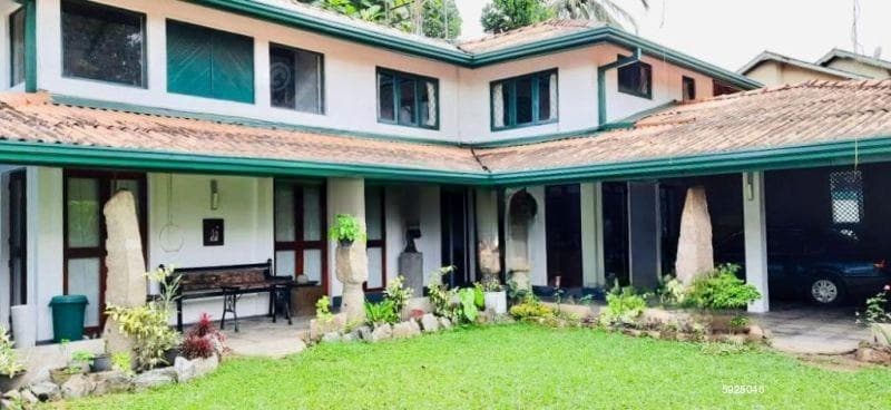 Luxury 4 BR Villa House for rent in Pita Kotte