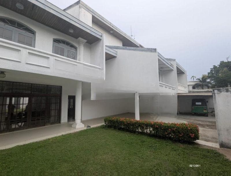 House for sale - Rajagiriya