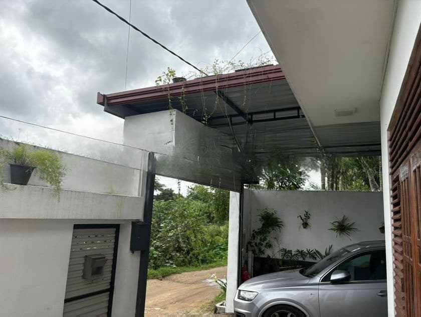 Malabe 03 Story House for Sale