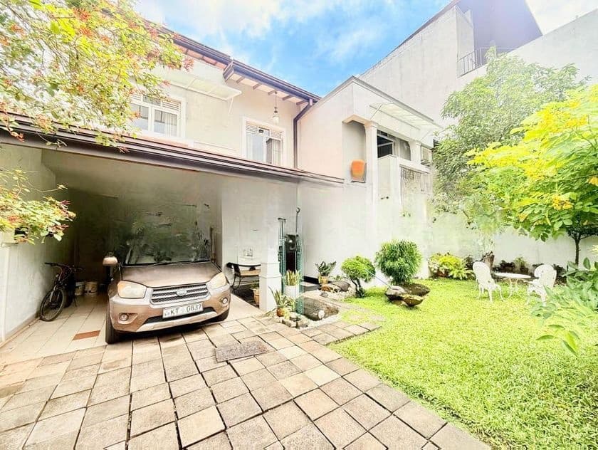 4BR Rajagirya Gated Community Highly Residental Location House For Sale