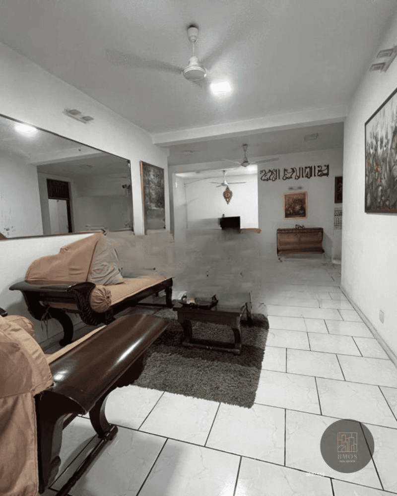 Commercial property for sale in Dehiwala